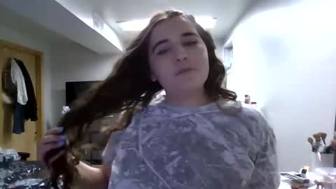 angilina007 online show from June 8, 7:26 pm