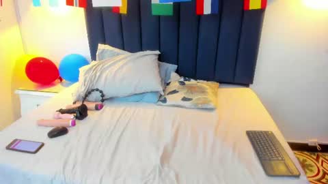 angyrios online show from June 11, 2:48 pm