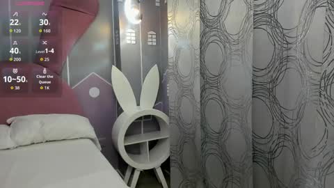 Anie online show from April 7, 11:01 am