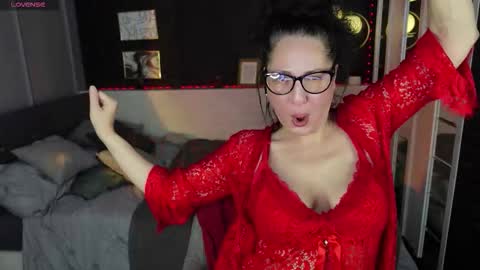 Snapshot of anita_muse chatting on October 4, 9:12 pm Anita online show from October 4, 9:12 pm