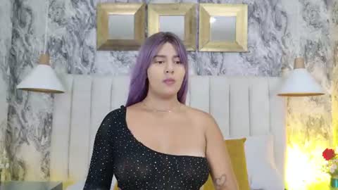 Dania Lpez online show from July 6, 12:24 pm