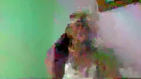 anitah01 online show from January 8, 12:37 pm