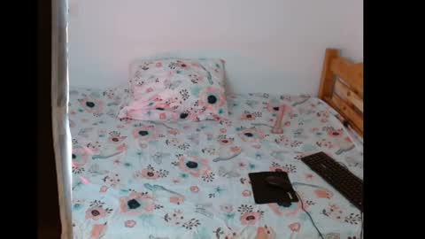 anitaturnerr online show from February 19, 1:40 am