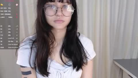 Anita online show from October 10, 4:24 pm