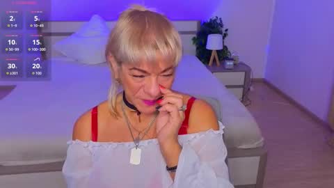 Anita online show from March 18, 2:06 am