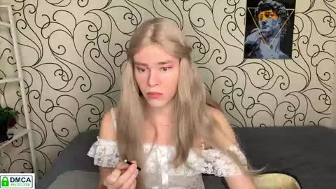 anjalin_sososok online show from February 7, 3:53 am