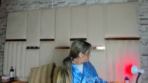 ANGEL AND TEFY online show from February 24, 4:32 pm