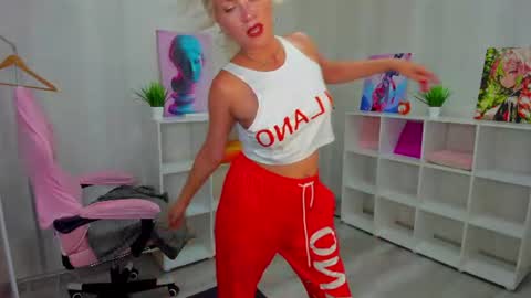 Luna Lady online show from July 28, 3:21 pm