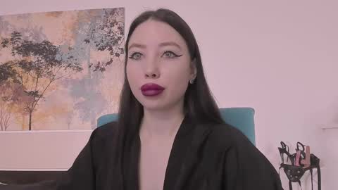 Anny online show from March 1, 2:23 pm