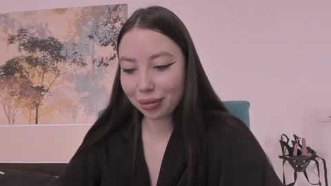 Anny online show from March 11, 2:40 pm