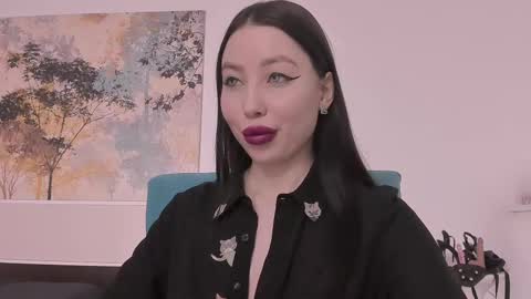 Anny online show from February 13, 6:05 pm