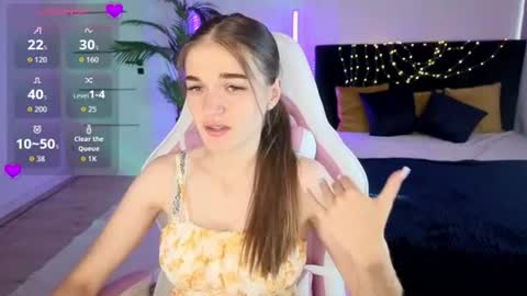 ann_woood online show from July 22, 2:19 pm