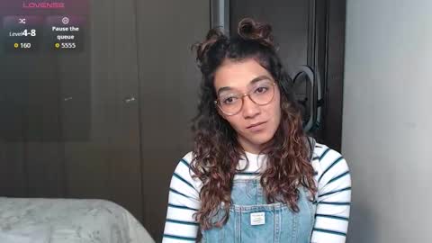 Anna online show from October 28, 3:46 pm