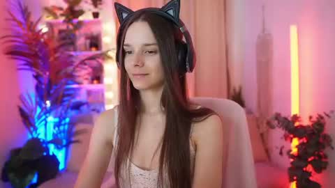 x Anna Leah x online show from July 2, 6:24 pm