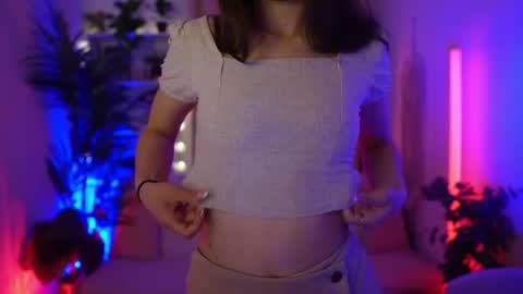 x Anna Leah x online show from July 10, 6:56 pm