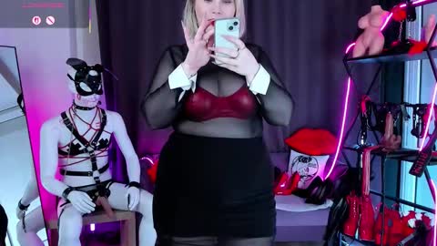 Anna online show from March 17, 5:45 am