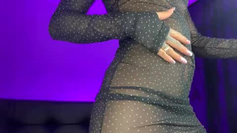 Snapshot of annaa__ chatting on March 6, 12:32 am annaa__ online show from March 6, 12:32 am