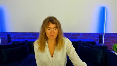 Annabel online show from October 27, 4:51 pm