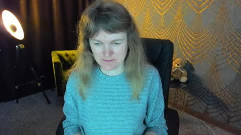 Annabel online show from April 19, 5:41 am