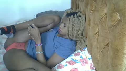 Snapshot of annabellapretty chatting on October 11, 1:32 am annabellapretty online show from October 11, 1:32 am