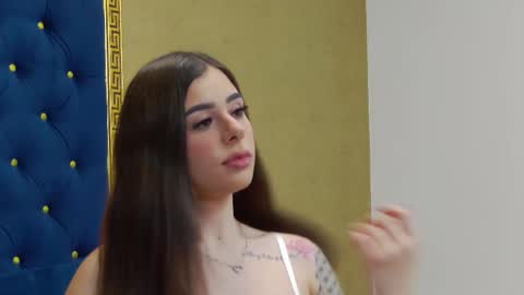 Anna online show from March 12, 6:11 pm