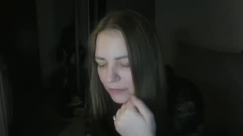 annadiamond1 online show from March 31, 12:44 am