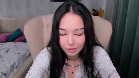 Anna online show from October 20, 8:19 am