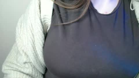 Bella online show from February 5, 10:30 am