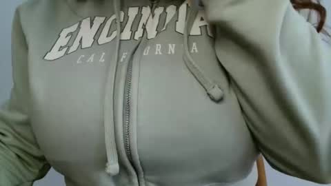 Bella online show from April 6, 9:10 am