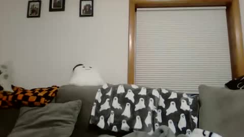 anne online show from October 14, 11:46 am