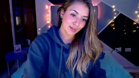 Anne  online show from March 6, 10:58 pm