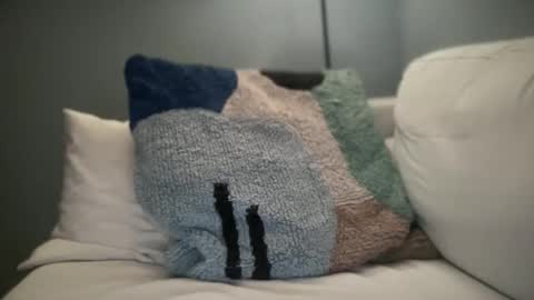 anned1991 online show from December 21, 12:06 am