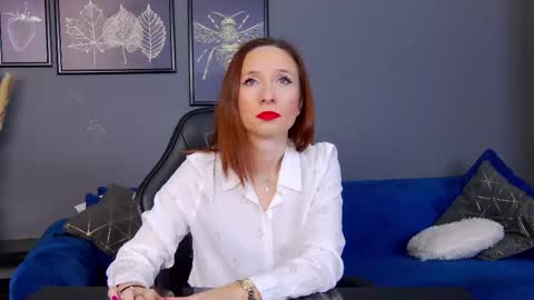 Anne online show from November 28, 5:26 am