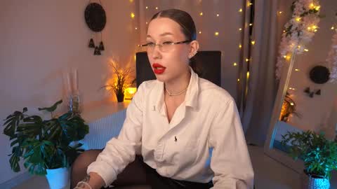  Anna  online show from October 9, 6:19 am