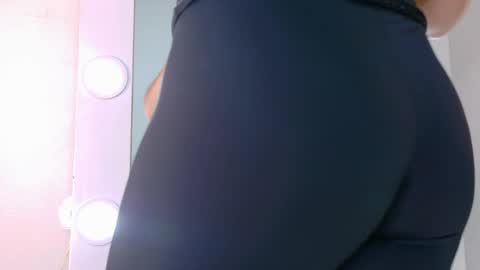 ANNIE online show from April 17, 11:34 am