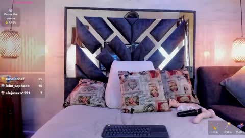 annie_vega17 online show from June 4, 2:34 pm