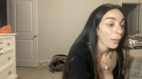 Snapshot of annie_xxx111 chatting on October 24, 4:46 am annie_xxx111 online show from October 24, 4:46 am