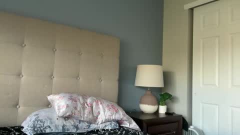  ONLY FANS   online show from November 9, 7:05 pm