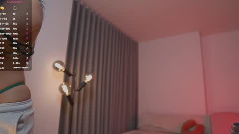 Annie FREE TRIAL IN BIO online show from July 30, 9:48 pm