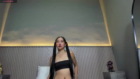 Annie Parker online show from June 11, 12:47 pm