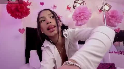 Annie Evans  online show from February 28, 7:56 am