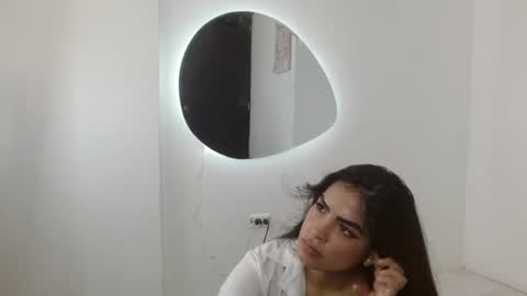 Anny  online show from August 8, 1:26 am