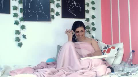    online show from November 22, 2:37 pm