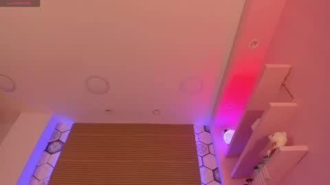 Gaby online show from April 1, 1:41 pm