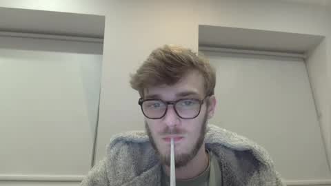 Snapshot of anonymousstoner58 chatting on February 28, 1:05 am anonymousstoner58 online show from February 28, 1:05 am