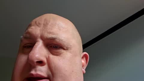 ant197509 online show from January 7, 1:57 pm