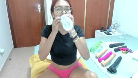 anthonela_hotsex online show from June 28, 7:54 pm