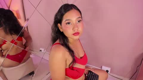  Anthonella  online show from June 11, 12:32 am