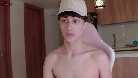 TONY NEW ACCOUNT online show from April 1, 12:33 am