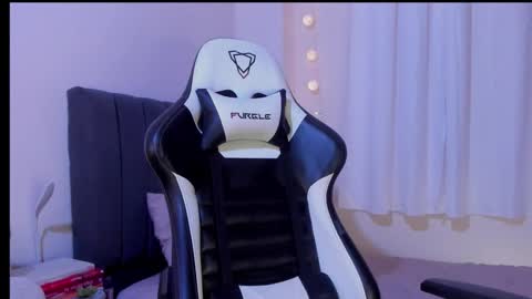 Adonys Creeb online show from September 16, 5:10 am